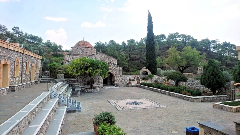 מנזר תארי (Thari monastery)