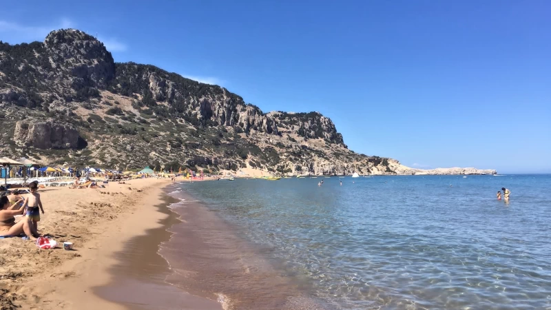 חוף צמביקה (Tsambika beach)