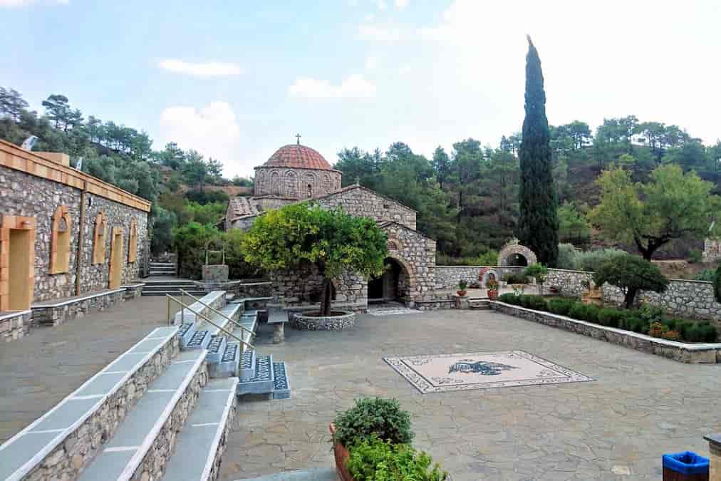 מנזר תארי (Thari monastery)
