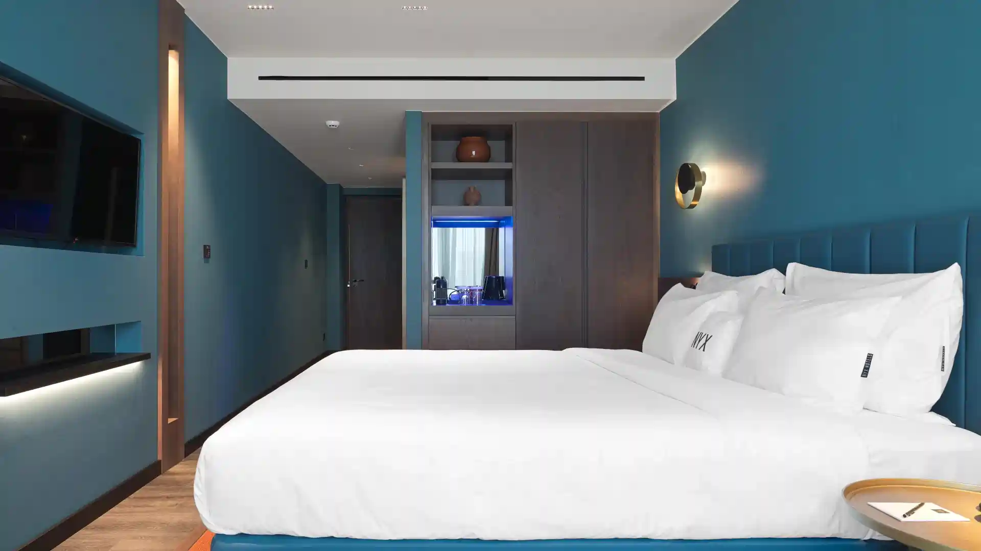 Deluxe Acropolis Room with Lounge Access
