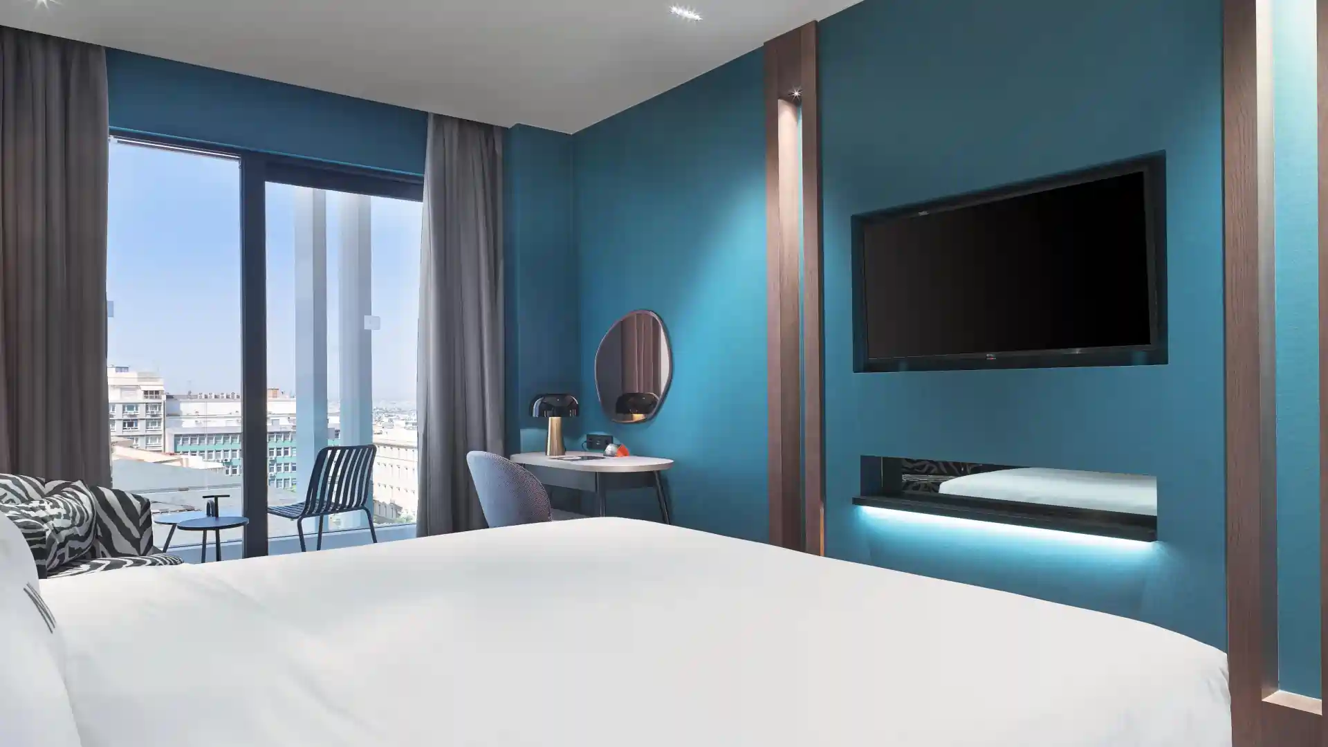 Deluxe Acropolis Room with Lounge Access