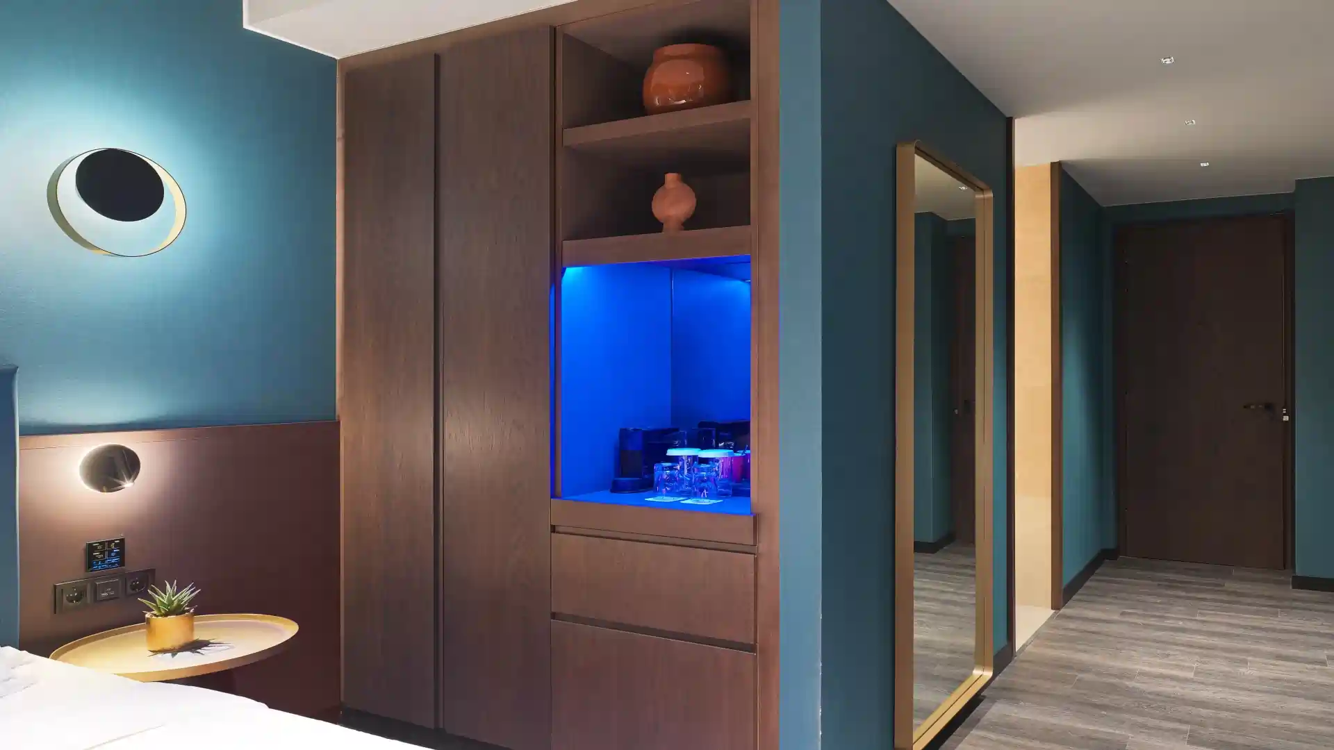 Deluxe Acropolis Room with Lounge Access